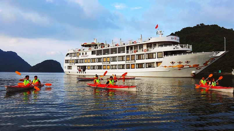 Kinh nghiệm du lịch bằng du thuyền và Top những du thuyền đẹp nhất tại Hạ Long 7
