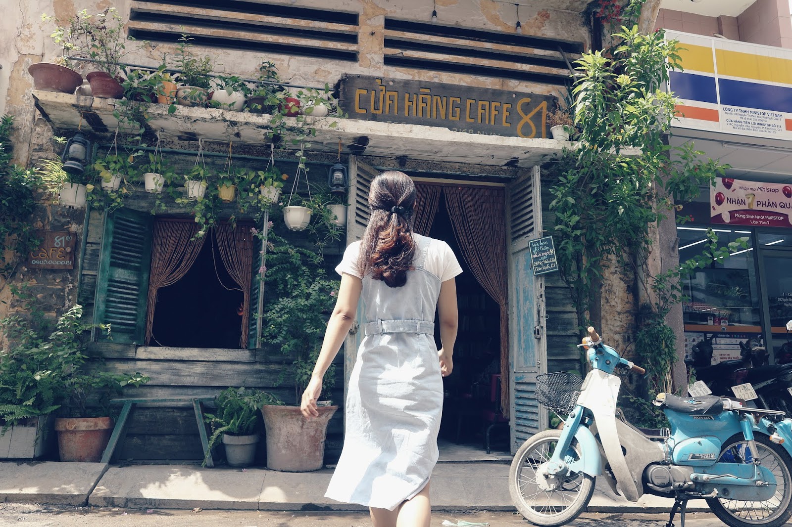 21+ quán Cafe Sài Gòn đẹp không góc chết, đồ uống ngon, check in mỏi tay