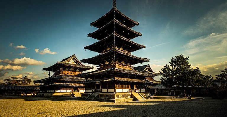Địa điểm du lịch Nhật Bản thu hút đông đảo Phật tử  