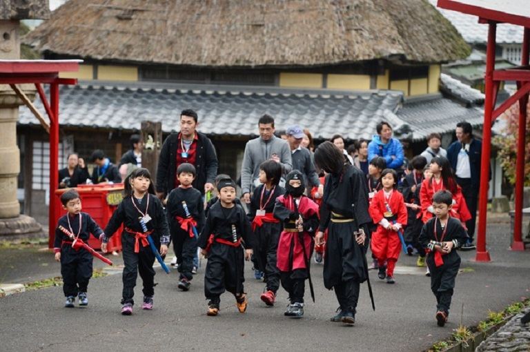 Công viên giải trí Ninja - Địa điểm du lịch Nhật Bản 