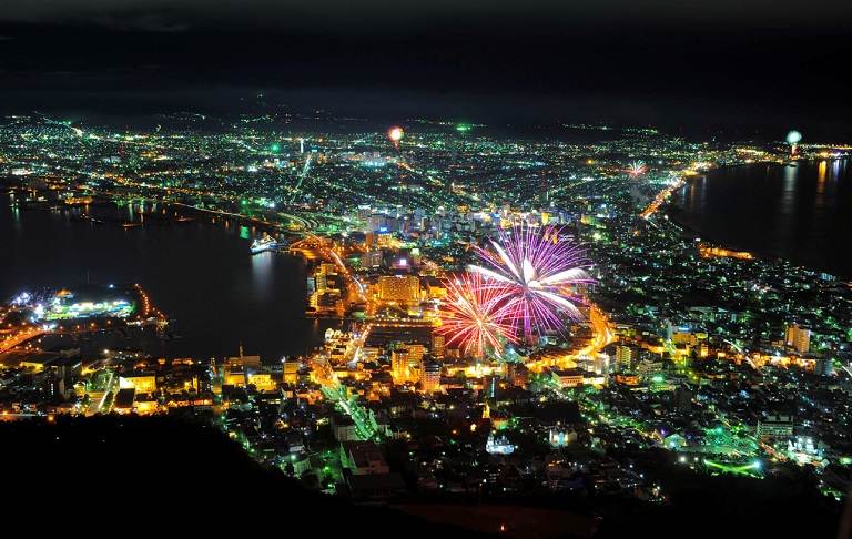 Hakodate rực rỡ về đêm - Du lịch Hokkaido