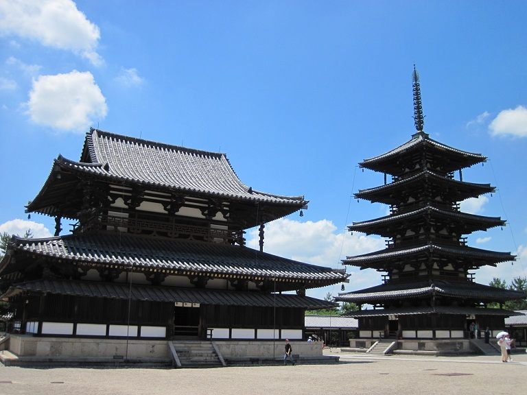 Quần thể kiến trúc Phật giáo Horyuji 