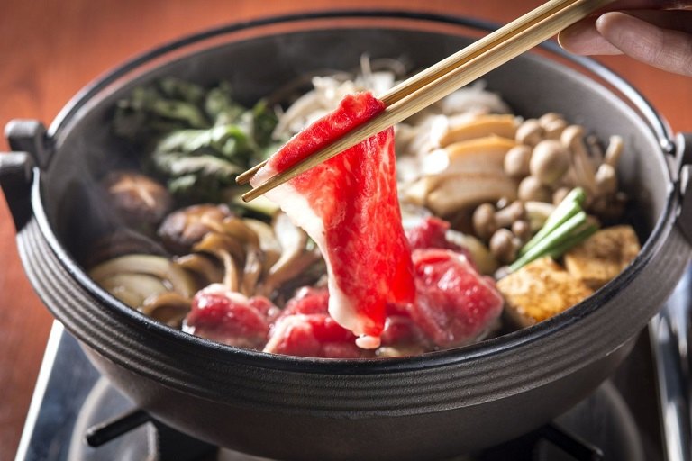 Sukiyaki - Món ăn Nhật Bản nhất định phải thử 