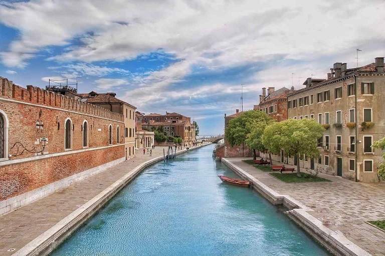 Kênh đào Grand Canal - Địa điểm du lịch ở Ý