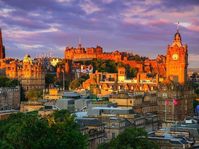 Kinh nghiệm du lịch Edinburgh -Thành phố Edinburgh