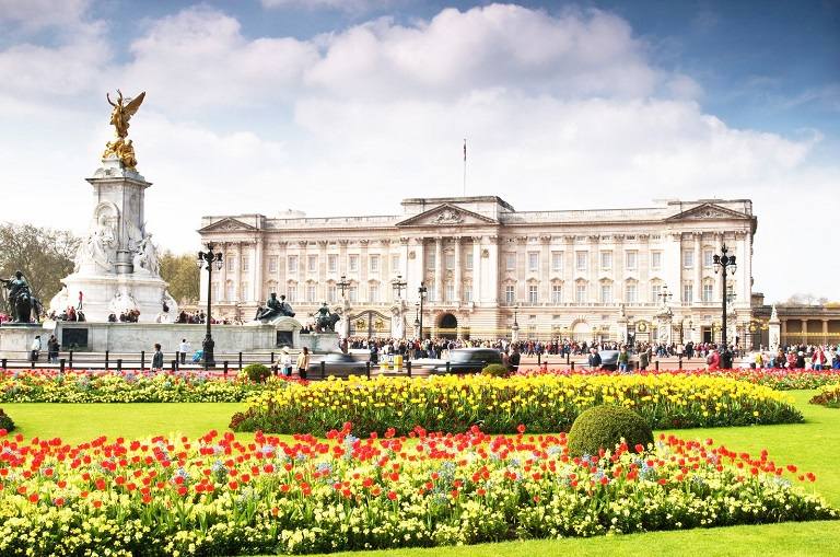 Kinh nghiệm du lịch London - Cung điện Buckingham