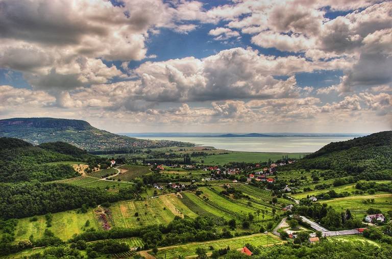 kinh nghiệm du lịch Hungary - Hồ Balaton 